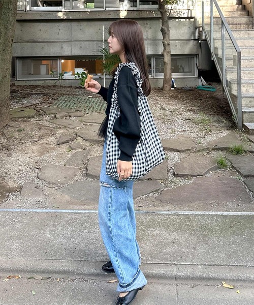 KOBE LETTUCE（コウベレタス）の「[ yuiさんコラボ ] スウェットライクドッキングニットトップス（ニット/セーター・レディース・アイボリー/ブラック/グレー・M）」の9枚目の写真