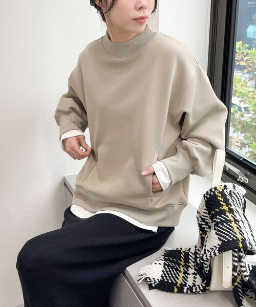 fredy emue（フレディエミュ）の「ダンボールニットモックネックプルオーバー（Tシャツ/カットソー・レディース・グレー/カーキ/ブラック/ベージュ・38）」の4枚目の写真