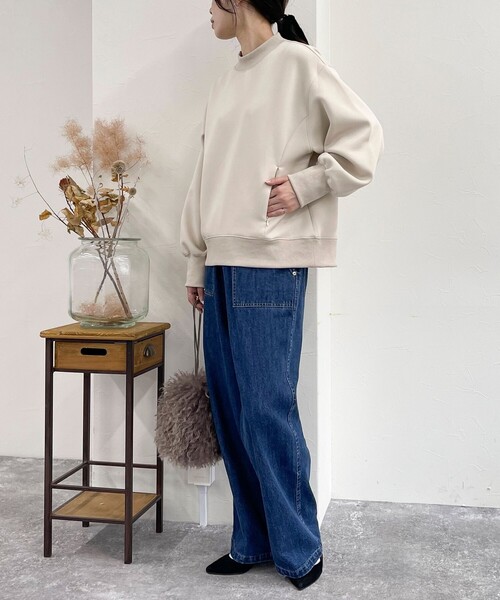 fredy emue（フレディエミュ）の「ダンボールニットモックネックプルオーバー（Tシャツ/カットソー・レディース・グレー/カーキ/ブラック/ベージュ・38）」の9枚目の写真