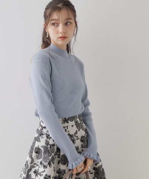 couture brooch（クチュールブローチ）の「◆【プチプラ・フェミニンもカジュアルも】サステナブル　バックパール調プチフリルリブ（ニット/セーター・レディース・ブラック/ベビーピンク/サックスブルー/オフホワイト/チャコールグレー・34/38/42）」の18枚目の写真