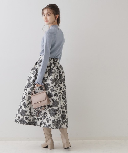 couture brooch（クチュールブローチ）の「◆【プチプラ・フェミニンもカジュアルも】サステナブル　バックパール調プチフリルリブ（ニット/セーター・レディース・ブラック/ベビーピンク/サックスブルー/オフホワイト/チャコールグレー・34/38/42）」の16枚目の写真