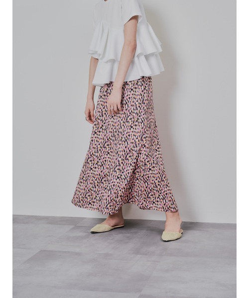 DOLLUPOOPS(ドールアップウップス)の「幾何学柄プリントフレアスカート(スカート・レディース・オレンジ/グリーン・38)」の2枚目の写真