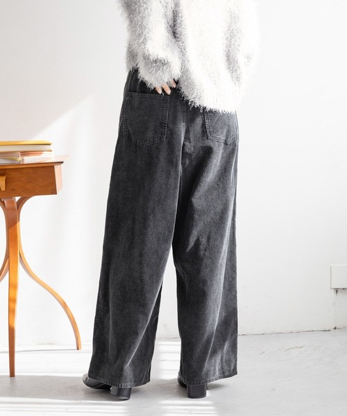LOWRYS FARM（ローリーズファーム）の「コーデュロイワイドパンツ　252736（その他パンツ・レディース・アイボリー/ピンク/チャコールグレー/ブルー・MEDIUM/LARGE）」の21枚目の写真