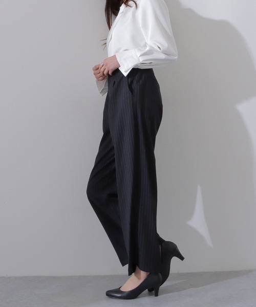 Lace Ladies(レースレディース)の「ピンストライプ柄 ハイウエスト セミワイド ストレート パンツ(スラックス・レディース・ネイビー/ブラック/グレー・S/M/L)」の12枚目の写真