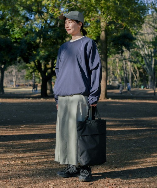 SNOW PEAK グレー Tシャツ 半袖 ドローコード付き 新品未使用 SNOW PEAK グレー Tシャツ 半袖 ドローコード付き 新品未使用