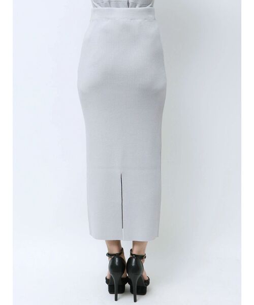 RESEXXY（リゼクシー）の「リブニットペンシルスカート【セットアップ着用可能】（スカート・レディース・オレンジ/ブルー/ブラック・FREE）」の20枚目の写真