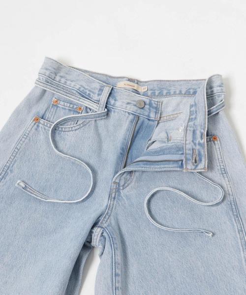 Levi's（リーバイス）の「Levi’s　Exclusive XL STRAIGHT（デニムパンツ・レディース・ライトブルー・25/26/27）」の16枚目の写真