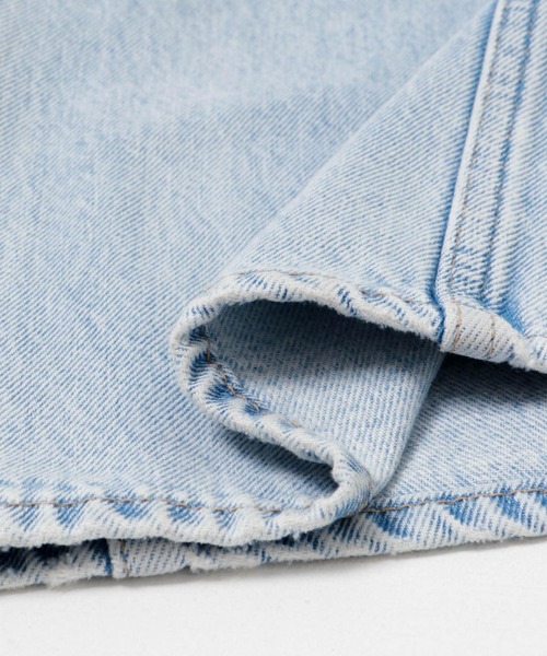 Levi's（リーバイス）の「Levi’s　Exclusive XL STRAIGHT（デニムパンツ・レディース・ライトブルー・25/26/27）」の19枚目の写真