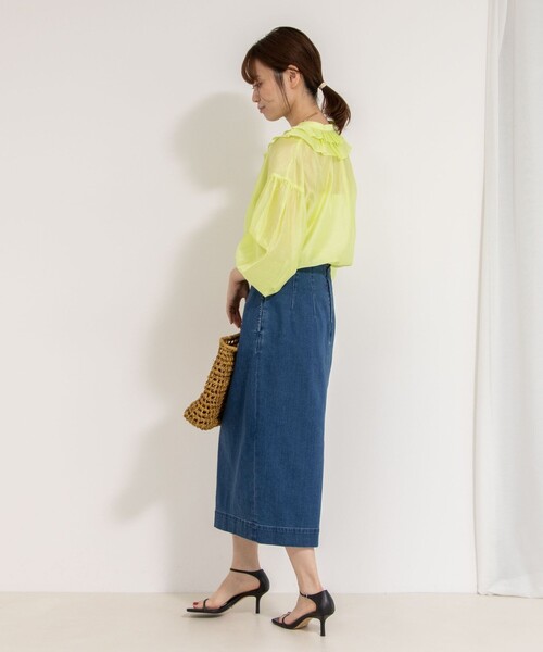 NOLLEY’S（ノーリーズ）の「ラッフル衿シアーブラウス（シャツ/ブラウス・レディース・ピンク/ネイビー/ベージュ/ライトブルー/ミント・38）」の6枚目の写真