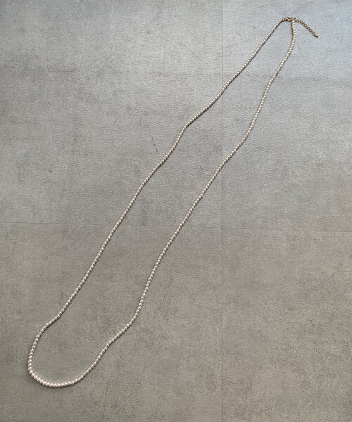 DouDou(ドゥドゥ)の「パールロングネックレス(ネックレス・レディース・オフホワイト・FREE)」の7枚目の写真