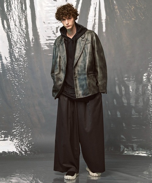 MAISON SPECIAL（メゾンスペシャル）の「《UNISEX》Wool Mix Prime Wide Smooth Baggy Pants/ウールミックスプライムワイドスムースバギーパンツ【MAISON SPECIAL/メゾンスペシャル】（スラックス・メンズ・グレイッシュベージュ/ネイビー/ブラウン/ダークブラック/ブラック・2/0/1）」の21枚目の写真