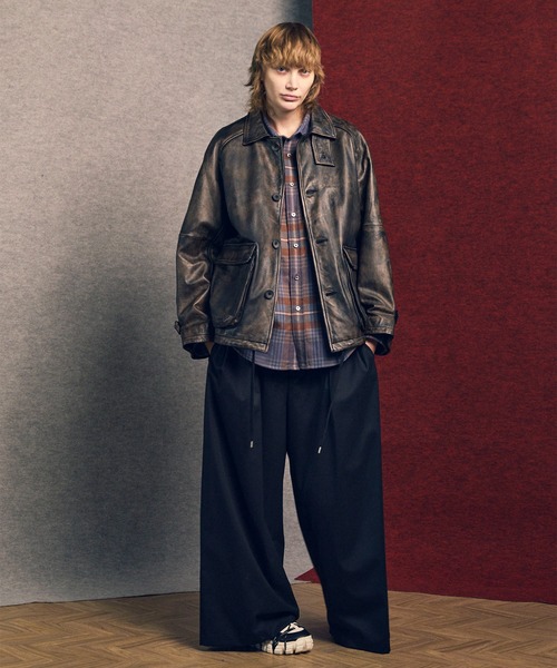 MAISON SPECIAL（メゾンスペシャル）の「《UNISEX》Wool Mix Prime Wide Smooth Baggy Pants/ウールミックスプライムワイドスムースバギーパンツ【MAISON SPECIAL/メゾンスペシャル】（スラックス・メンズ・グレイッシュベージュ/ネイビー/ブラウン/ダークブラック/ブラック・2/0/1）」の17枚目の写真