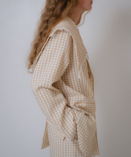 HONEY MI HONEY（ハニーミーハニー）の「big collar lace trimming jacket（テーラードジャケット・レディース・ベージュ/ブラック・FREE）」の16枚目の写真