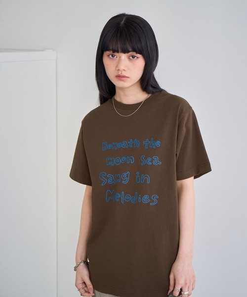 NOGLE（ノグル）の「【NOGLE/ノグル】ロゴプリントTEE（Tシャツ/カットソー・レディース・ライトグレー/ホワイト/チャコール/ダークブラウン・FREE）」の22枚目の写真