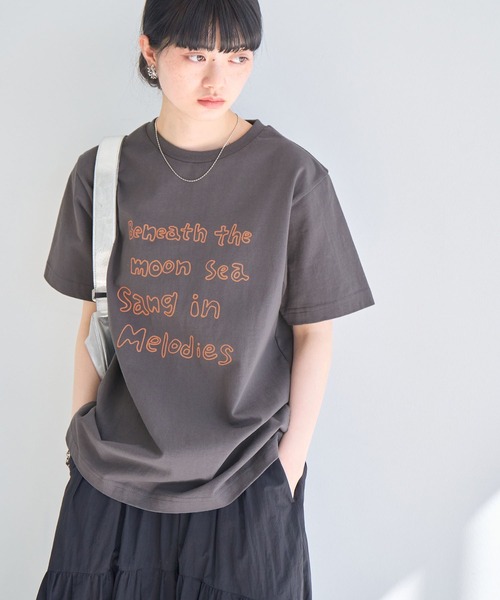NOGLE（ノグル）の「【NOGLE/ノグル】ロゴプリントTEE（Tシャツ/カットソー・レディース・ライトグレー/ホワイト/チャコール/ダークブラウン・FREE）」の15枚目の写真