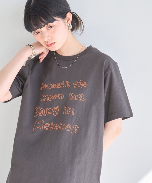 NOGLE（ノグル）の「【NOGLE/ノグル】ロゴプリントTEE（Tシャツ/カットソー・レディース・ライトグレー/ホワイト/チャコール/ダークブラウン・FREE）」の16枚目の写真