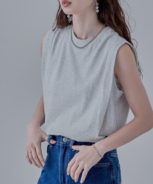 etoll.(エトル)の「ショルダータックスリーブレスTシャツ(Tシャツ/カットソー・レディース・ブラック/オフホワイト/オートミール・M)」の3枚目の写真