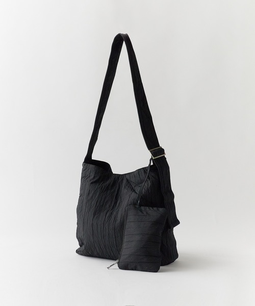 ROOPTOKYO（ループトウキョウ）の「ポーチ付き ショルダーバッグ / 長さ調節可能（ショルダーバッグ・レディース・ブラック/カーキ/ブラウン/パープル/イエロー/ピンク・FREE）」の8枚目の写真