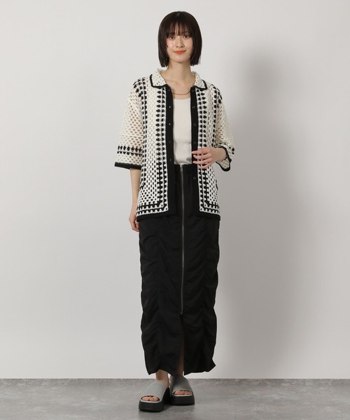 LAKOLE（ラコレ）の「かぎ針風シャツカーディガン6分袖 / 322602（カーディガン/ボレロ・レディース・ブルー/アイボリー/ブラック/ベージュ・FREE）」の10枚目の写真
