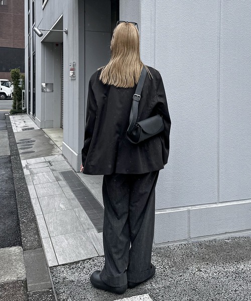 feepur(フェピュール)の「【ハンドウォッシャブル】マルチストライプアメスリニットタンク(タンクトップ・レディース・ブラック/アイボリー・MEDIUM)」の7枚目の写真