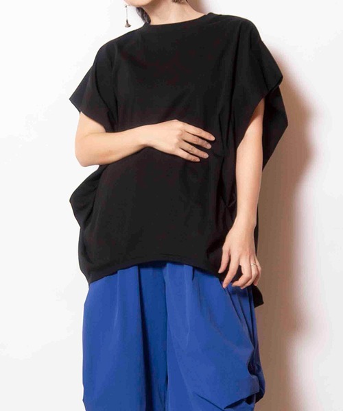 OSMOSIS(オズモーシス)の「サイドドレーププルオーバー(Tシャツ/カットソー・レディース・ライトグリーン/ライトベージュ/チャコール/パープル/ブラック・ONE SIZE)」の1枚目の写真