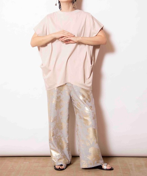 OSMOSIS(オズモーシス)の「サイドドレーププルオーバー(Tシャツ/カットソー・レディース・ライトグリーン/ライトベージュ/チャコール/パープル/ブラック・ONE SIZE)」の19枚目の写真