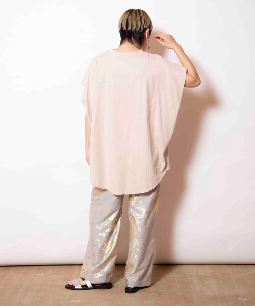 OSMOSIS(オズモーシス)の「サイドドレーププルオーバー(Tシャツ/カットソー・レディース・ライトグリーン/ライトベージュ/チャコール/パープル/ブラック・ONE SIZE)」の21枚目の写真
