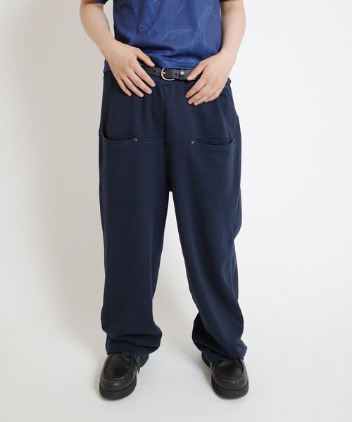 WHO'S WHO gallery（フーズフーギャラリー）の「【低身長・高身長対応】スラッシュポケットスウェットイージーパンツ（スウェットパンツ・レディース・グレー/ブラック/ブラック系その他/ダークブラウン/ライトグレー/カーキ/ネイビー/ブラック系その他2/ブラウン系その他・MEDIUM/SMALL/X-SMALL）」の16枚目の写真