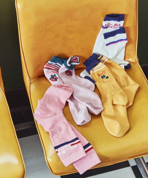 niko and...（ニコアンド）の「【FIZZ&RICH PARLOR】刺繍ソックス（ソックス/靴下・レディース・ピンク/オレンジ・FREE）」の3枚目の写真