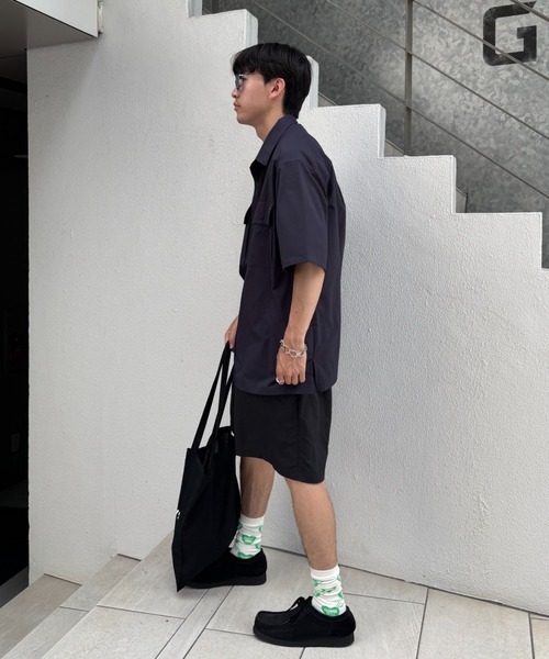 MoL（モル）の「【MOL】ユニセックスドライバーズワイドシャツ（シャツ/ブラウス・レディース・ネイビー/チャコールグレー/ブラック・ONE SIZE/LARGE/MEDIUM）」の13枚目の写真