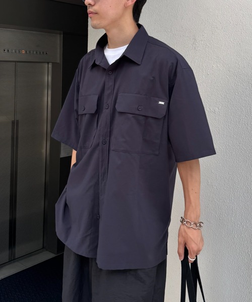 MoL（モル）の「【MOL】ユニセックスドライバーズワイドシャツ（シャツ/ブラウス・レディース・ネイビー/チャコールグレー/ブラック・ONE SIZE/LARGE/MEDIUM）」の18枚目の写真