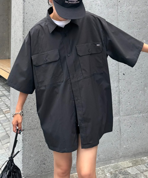 MoL（モル）の「【MOL】ユニセックスドライバーズワイドシャツ（シャツ/ブラウス・レディース・ネイビー/チャコールグレー/ブラック・ONE SIZE/LARGE/MEDIUM）」の20枚目の写真