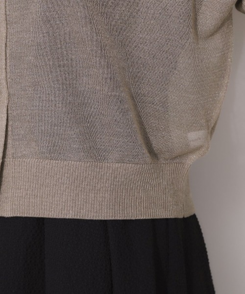 couture brooch（クチュールブローチ）の「【上品な透け感・通勤】ダブルパール調釦シアーカーディガン（カーディガン/ボレロ・レディース・ライトグレー/ブラック/オフホワイト/ピンク/ブラウン系その他・42/38）」の17枚目の写真