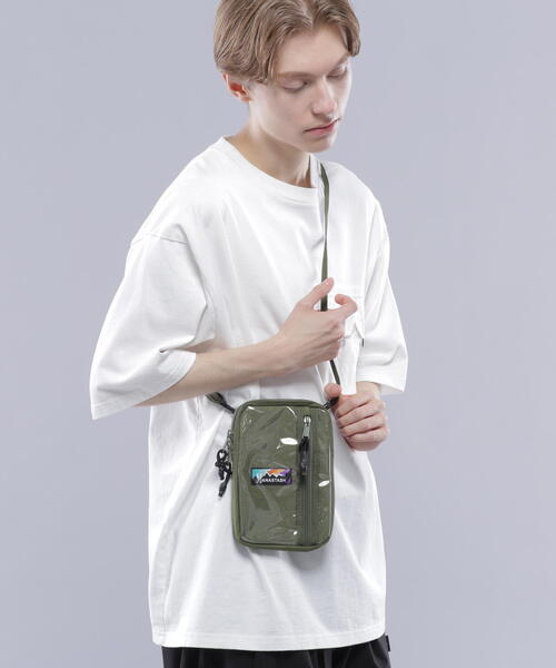 MANASTASH（マナスタッシュ）の「MANASTASH/マナスタッシュ  CLEAR POCKET SHOULDER BAG/クリアポケットショルダーバッグ（ショルダーバッグ・メンズ・ブラック/オリーブ系・F）」の2枚目の写真