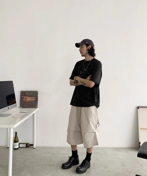 NOWLE（ノウル）の「【NOWLE】ルーズフィット ナイロン カーゴ ハーフパンツ（カーゴパンツ・メンズ・ブラック/グレイッシュベージュ・SMALL/MEDIUM/LARGE/X-LARGE）」の20枚目の写真
