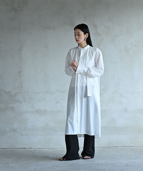 funda mine（ファンダマイン）の「モノクロームミックスロングシャツ（シャツ/ブラウス・レディース・ホワイト/ブラック・02/01）」の4枚目の写真