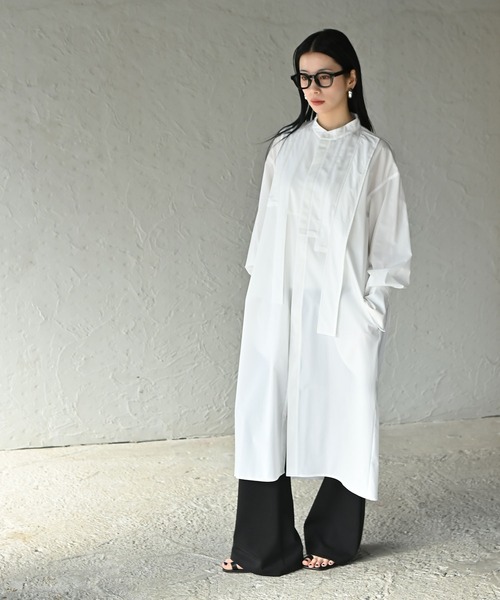 funda mine（ファンダマイン）の「モノクロームミックスロングシャツ（シャツ/ブラウス・レディース・ホワイト/ブラック・02/01）」の12枚目の写真