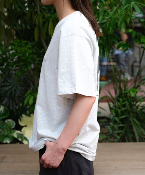 BROKEN BASE(ブロークンベース)の「シティマウンテングラフィックTシャツ(Tシャツ/カットソー・メンズ・ネイビー/ホワイト/アッシュ・MEDIUM/LARGE)」の22枚目の写真