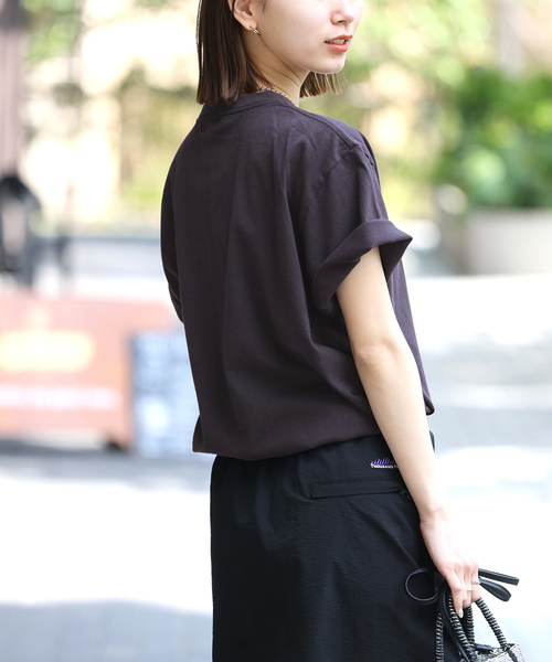 JOURNAL STANDARD relume(ジャーナルスタンダード レリューム)の「別注【GULFCOAST SPORTSWEAR】ロゴTシャツ(Tシャツ/カットソー・レディース・ブラウン/ネイビー・FREE)」の16枚目の写真