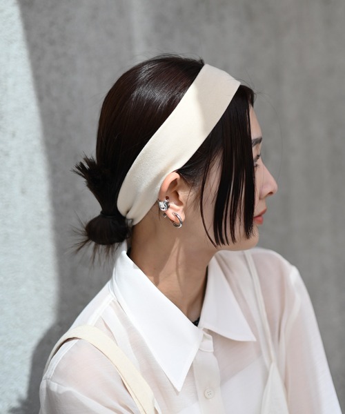 Marient（マリエント）の「Narrow Hair Band/Turba 5㎝/ヘアバンド　ターバン（ヘアバンド・レディース・アイボリー/ブラック・FREE）」の6枚目の写真