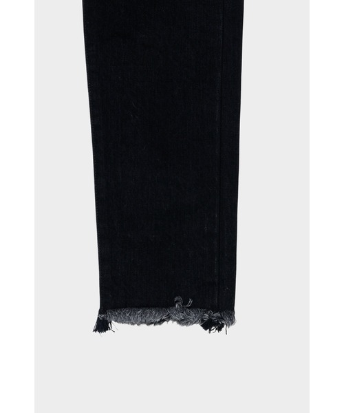 CINOH（チノ）の「HI-WAIST SLIM STRAIGHT（デニムパンツ・レディース・ブラック・24/25/26）」の4枚目の写真