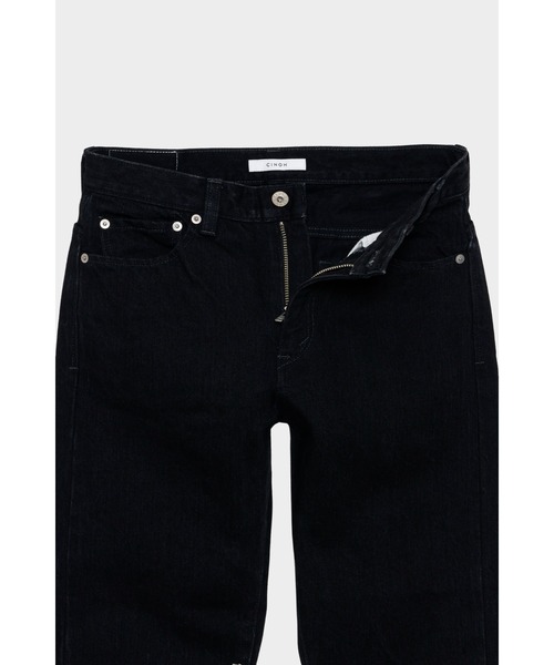 CINOH（チノ）の「HI-WAIST SLIM STRAIGHT（デニムパンツ・レディース・ブラック・24/25/26）」の5枚目の写真