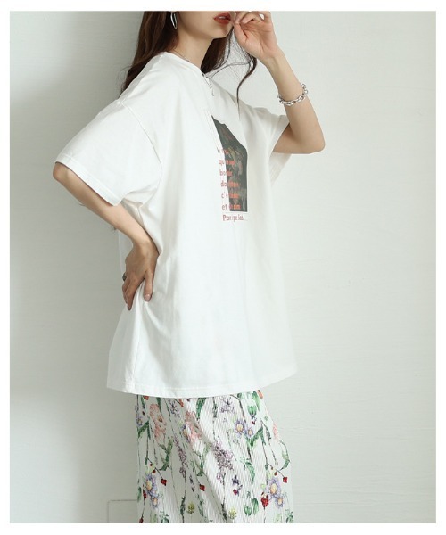 Sawa a la mode(サワアラモード)の「花柄パネルプリントビッグTシャツ(Tシャツ/カットソー・レディース・ブラック/ホワイト・FREE)」の5枚目の写真
