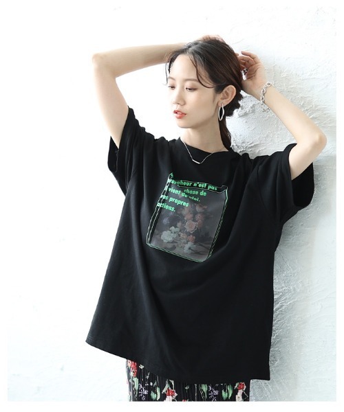 Sawa a la mode(サワアラモード)の「花柄パネルプリントビッグTシャツ(Tシャツ/カットソー・レディース・ブラック/ホワイト・FREE)」の20枚目の写真