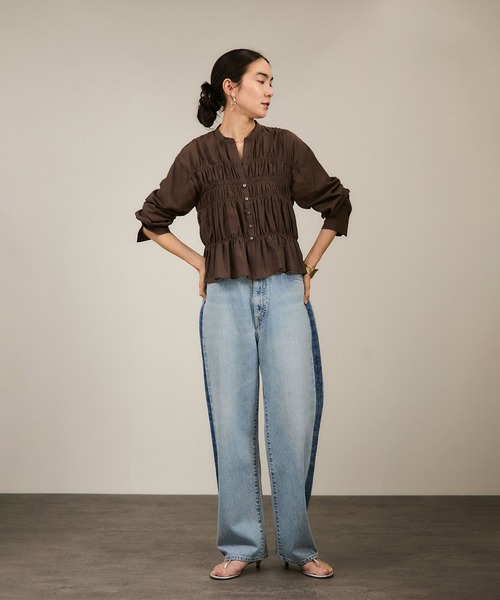 SALON adam et rope'（サロン アダム エ ロペ）の「Shuttlenotesワッシャーローンシャーリングブラウス［洗える］（シャツ/ブラウス・レディース・ブラウン/ブラック/オフホワイト・FREE）」の8枚目の写真