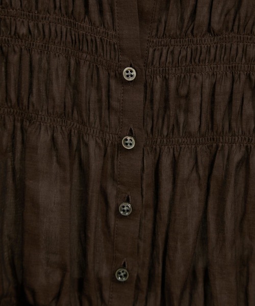 SALON adam et rope'（サロン アダム エ ロペ）の「Shuttlenotesワッシャーローンシャーリングブラウス［洗える］（シャツ/ブラウス・レディース・ブラウン/ブラック/オフホワイト・FREE）」の20枚目の写真
