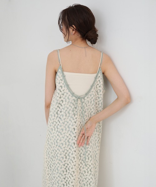 レア❗️美品♡ほぼ未使用♡familiar ワンピース セール】【低身長向けサイズあり】刺繍フラワーキャミワンピース