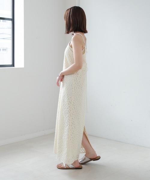 レア❗️美品♡ほぼ未使用♡familiar ワンピース セール】【低身長向けサイズあり】刺繍フラワーキャミワンピース