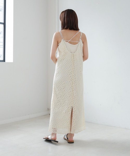 Bab（バブ）の「【低身長向けサイズあり】刺繍フラワーキャミワンピース（ワンピース・レディース・アイボリー/ブラック/グリーン・S/M）」の16枚目の写真