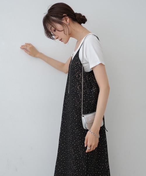 新品未使用キャミワンピース BIGバーゲン30％OFF！12日10時迄 刺繍 キャミソールワンピース